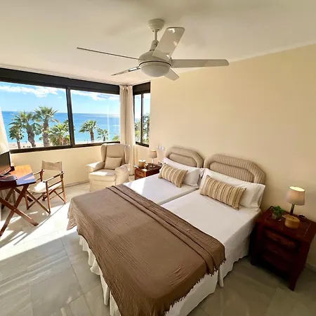 Picasso & Views Malagueta By Ele Apartment *